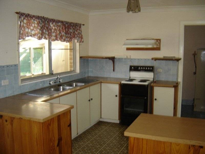 3 Gow Place, Laurieton NSW 2443