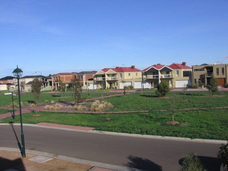 51 Hyde Park Terrace, Point Cook VIC 3030