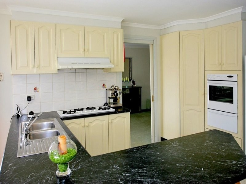 11 Glenwood Close, Hoppers Crossing VIC 3029