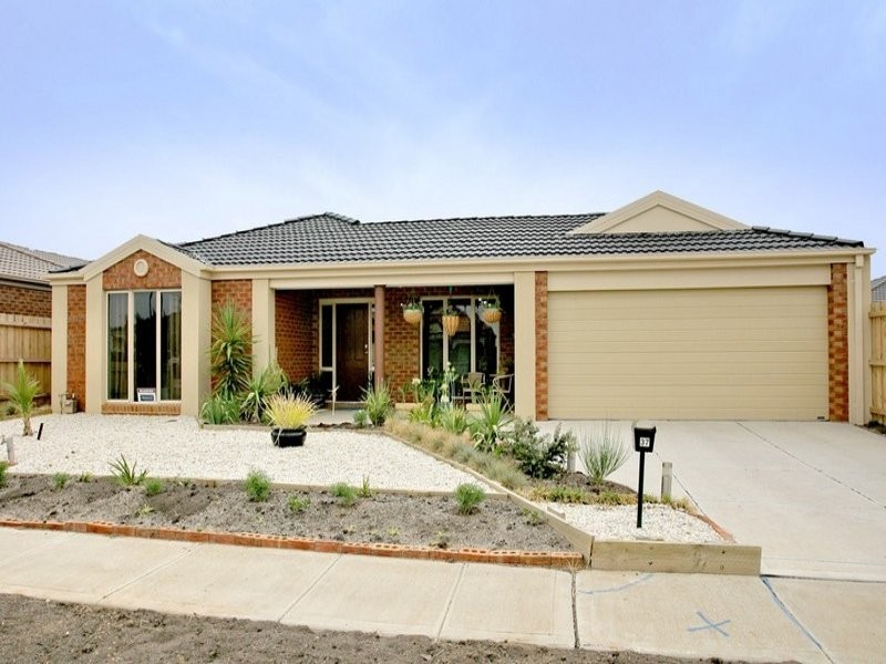 37 Neptune Drive, Point Cook VIC 3030
