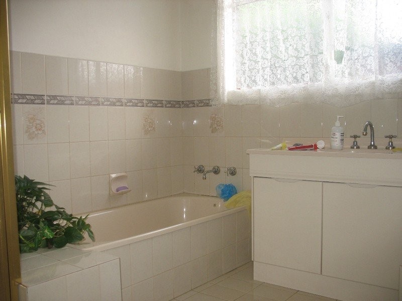 5 Britt Court, Newport VIC 3015