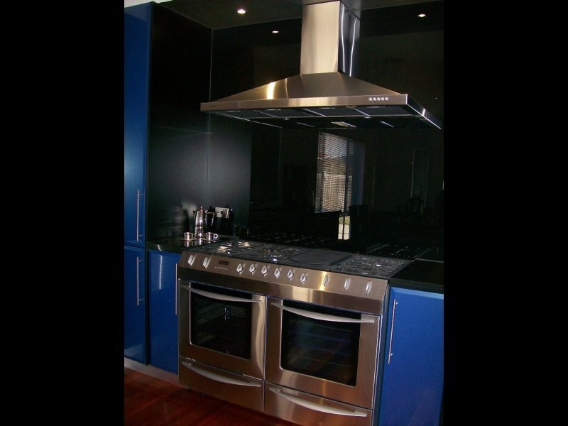 6 Reddrop Court, Altona Meadows VIC 3028