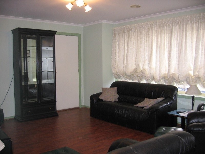 1a Tintern Court, Seabrook VIC 3028