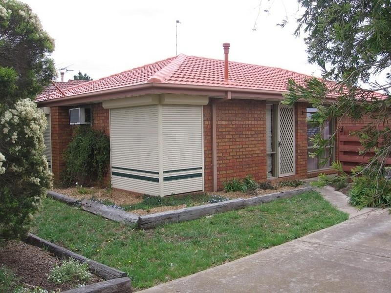 4 Mark Court, Seabrook VIC 3028