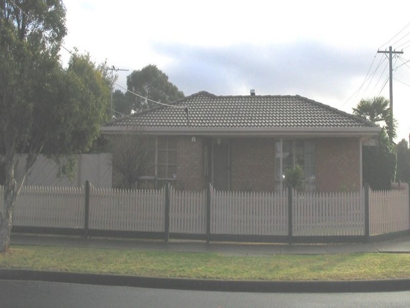 31 Kramer street, Werribee VIC 3030