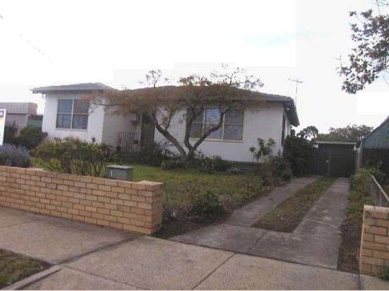 1 Evans Crescent, Laverton VIC 3028