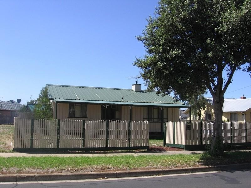 1E Wackett Street, Laverton VIC 3028