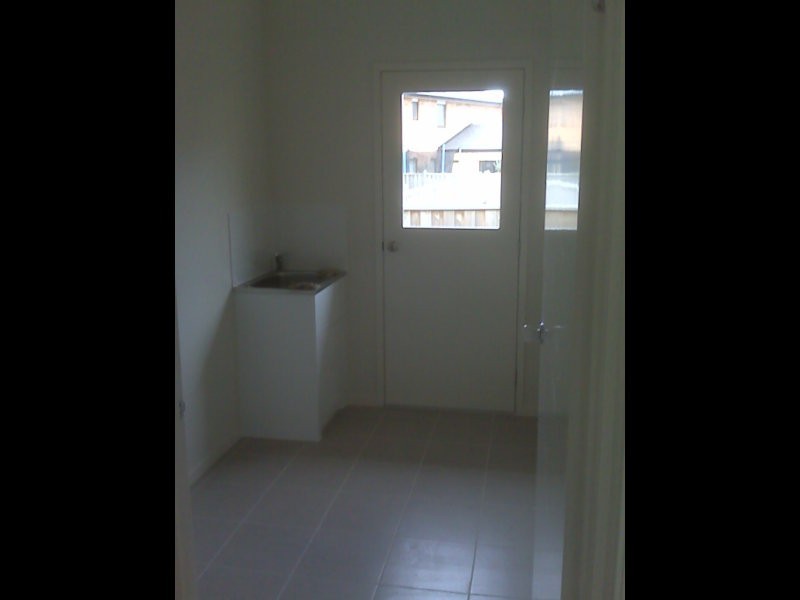 49 Middle Park Drive, Sanctuary Lakes VIC 3030