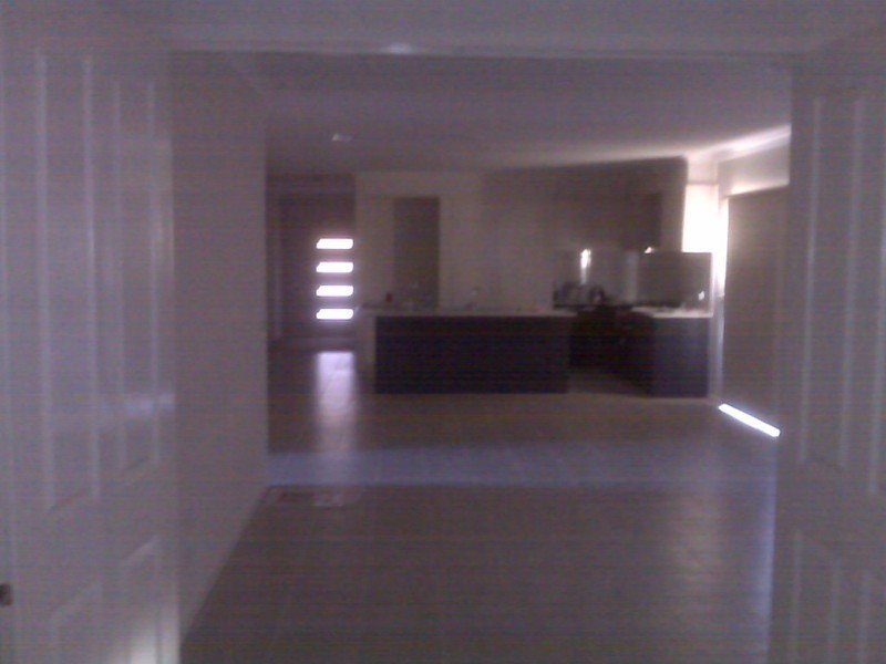 49 Middle Park Drive, Sanctuary Lakes VIC 3030