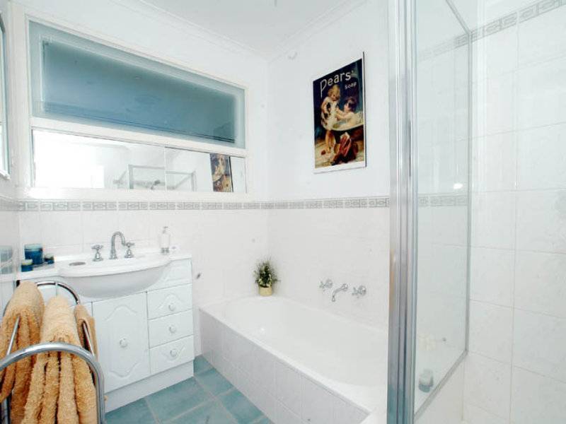 23 Lascelle Drive, Vermont South VIC 3133