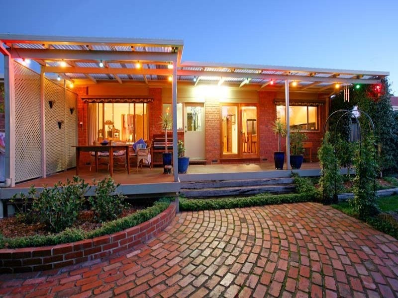 29 Victor Crescent, Forest Hill VIC 3131