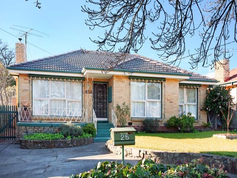 25 Longbrae Avenue, Forest Hill VIC 3131