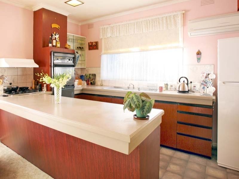 25 Longbrae Avenue, Forest Hill VIC 3131