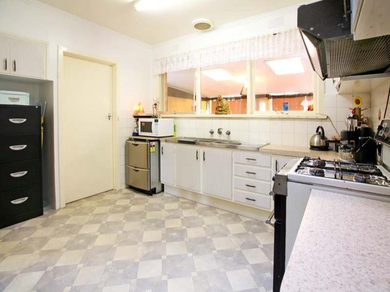 20 Inga Street, Burwood East VIC 3151