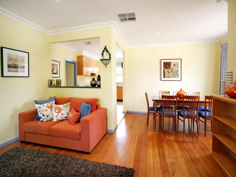 1 Adrian Avenue, Blackburn South VIC 3130