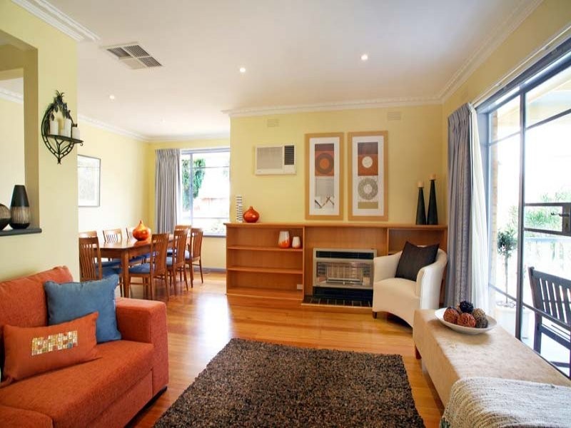 1 Adrian Avenue, Blackburn South VIC 3130