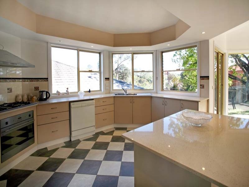 11 Moorakyne Place, Mitcham VIC 3132