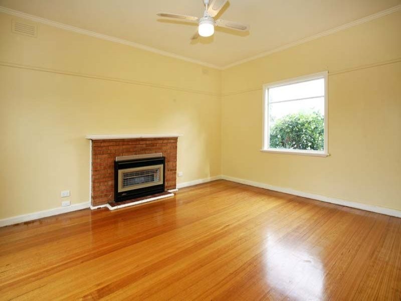 11 Sussex Street, Blackburn North VIC 3130