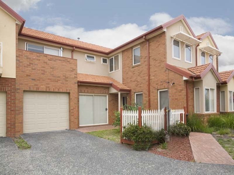 7/1 McKelvie Court, Glen Waverley VIC 3150