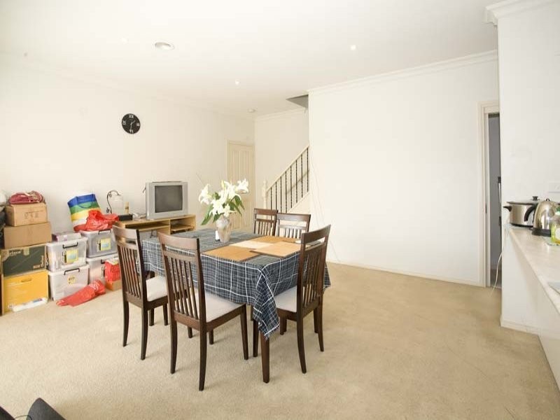 7/1 McKelvie Court, Glen Waverley VIC 3150