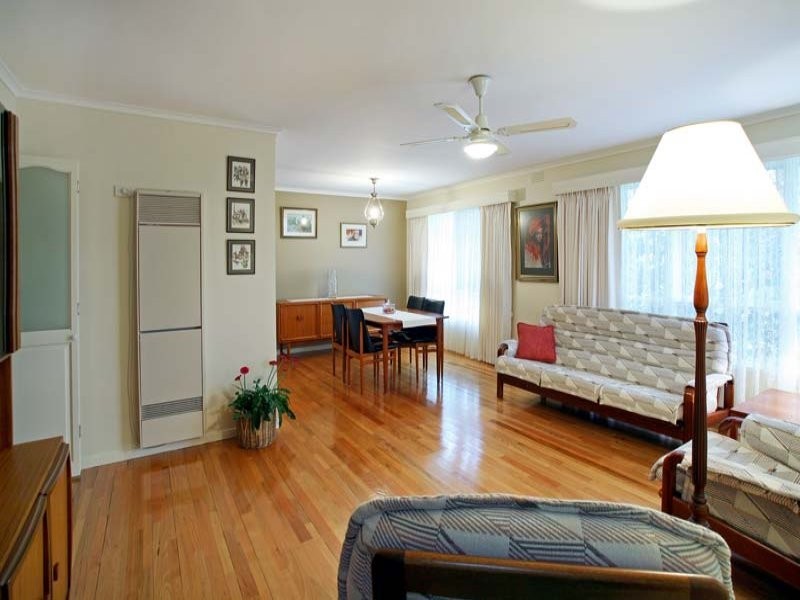 8 Mahala Court, Blackburn South VIC 3130