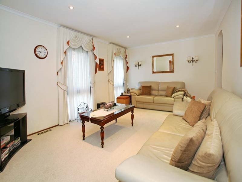 31 Vinen Road, Scoresby VIC 3179