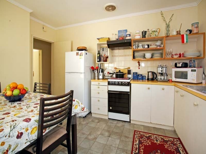 19 Grant Crescent, Ringwood VIC 3134