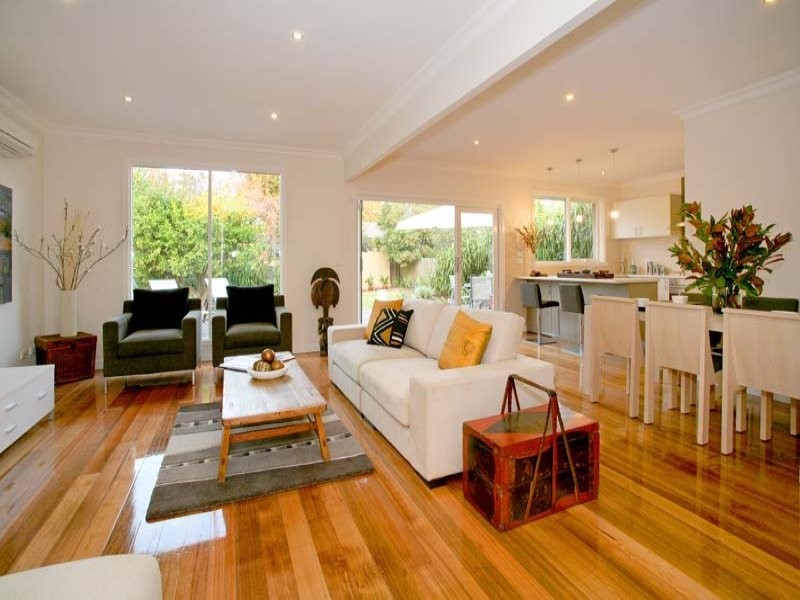 25 Longbrae Avenue, Forest Hill VIC 3131