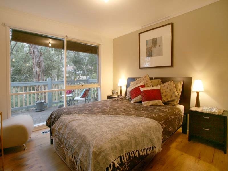 33 Lynette Avenue, Warrandyte VIC 3113