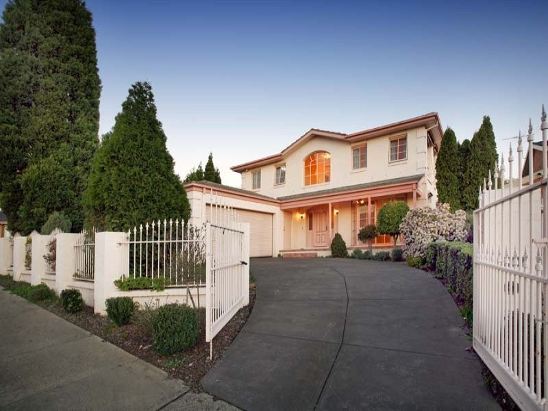 7 Jessica Close, Wantirna South VIC 3152