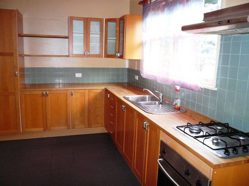 49 Parkmore Road, Forest Hill VIC 3131