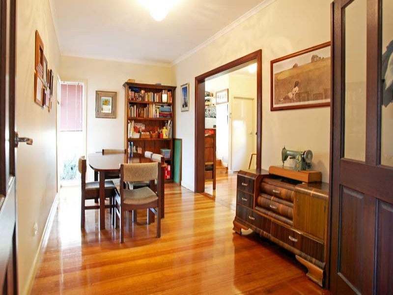 5 Dawe Road, Mitcham VIC 3132