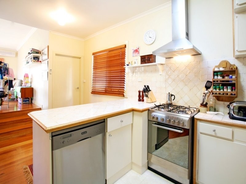 5 Dawe Road, Mitcham VIC 3132