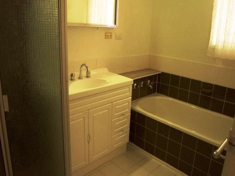 51 Pickford Street, Burwood East VIC 3151