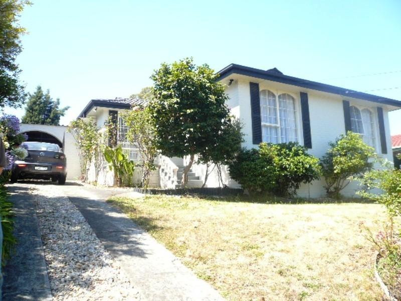 4 Thomas Street, Doncaster East VIC 3109