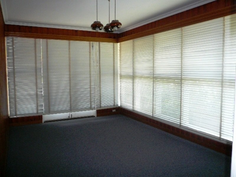 20 Queen Street, Blackburn VIC 3130