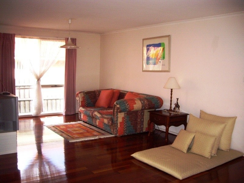 44 Townview Avenue, Wantirna South VIC 3152