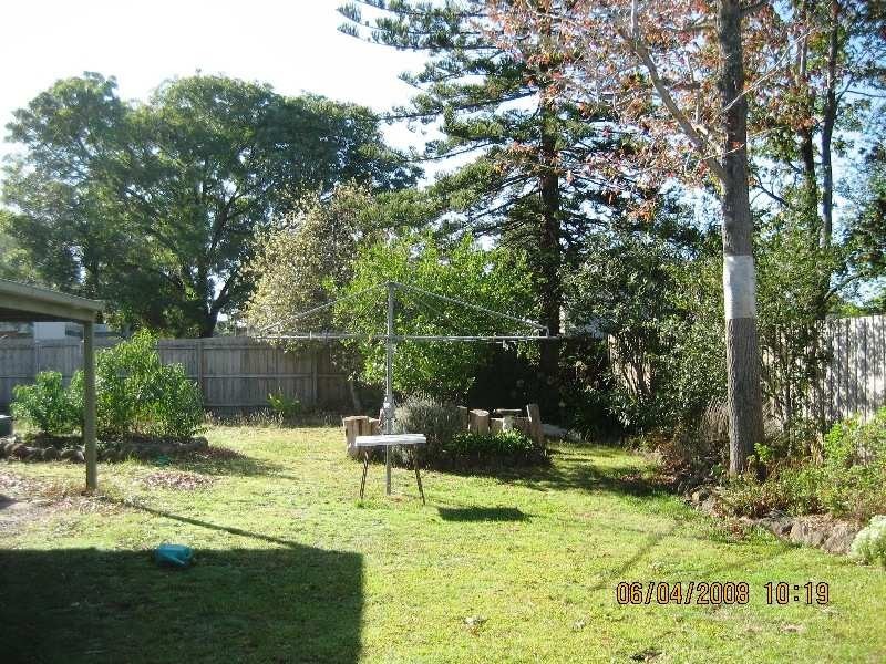 33 Main Street, Blackburn VIC 3130