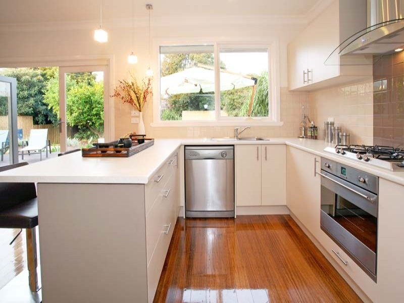 25 Longbrae Avenue, Forest Hill VIC 3131