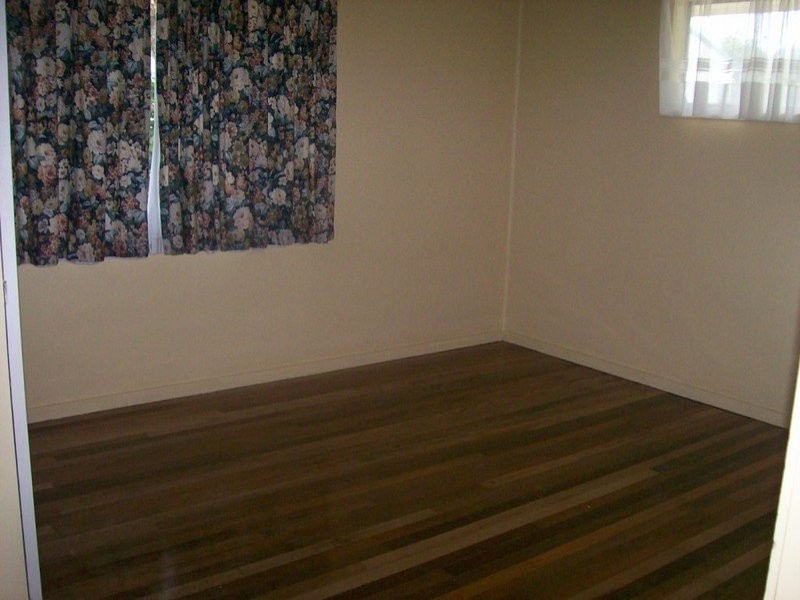 27 Rudduck Street, Logan Central QLD 4114