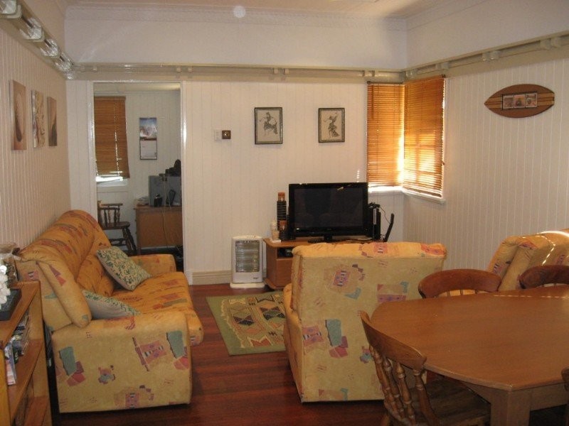 7 Glenfern Avenue, Kedron QLD 4031