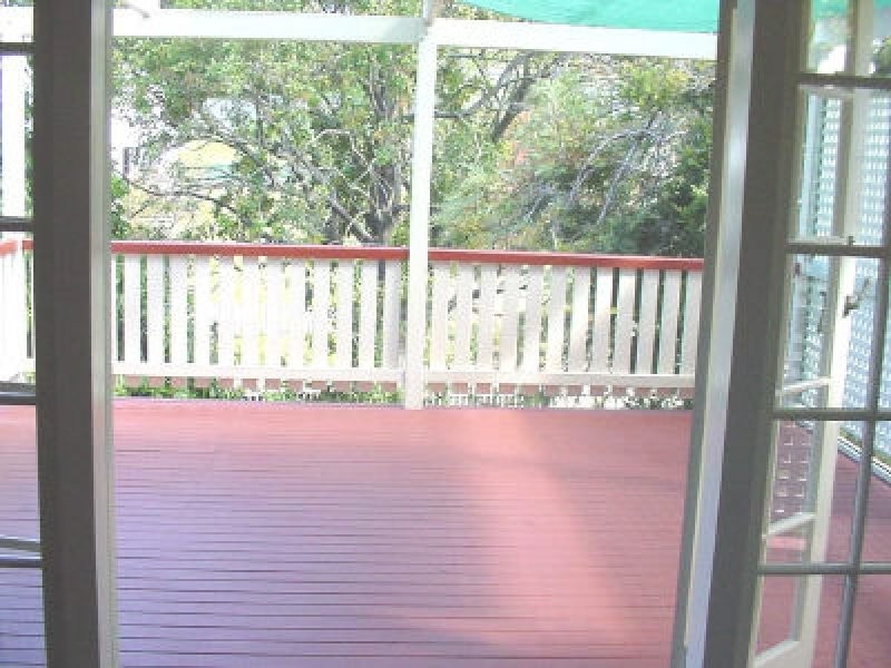 44 Harris St, Windsor QLD 4030