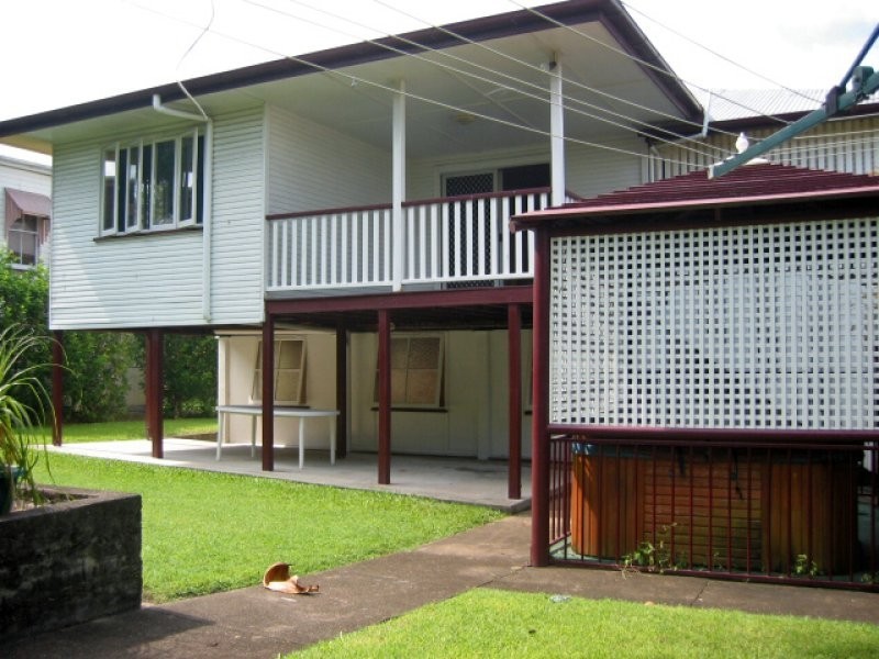 31 Ada Street, Windsor QLD 4030