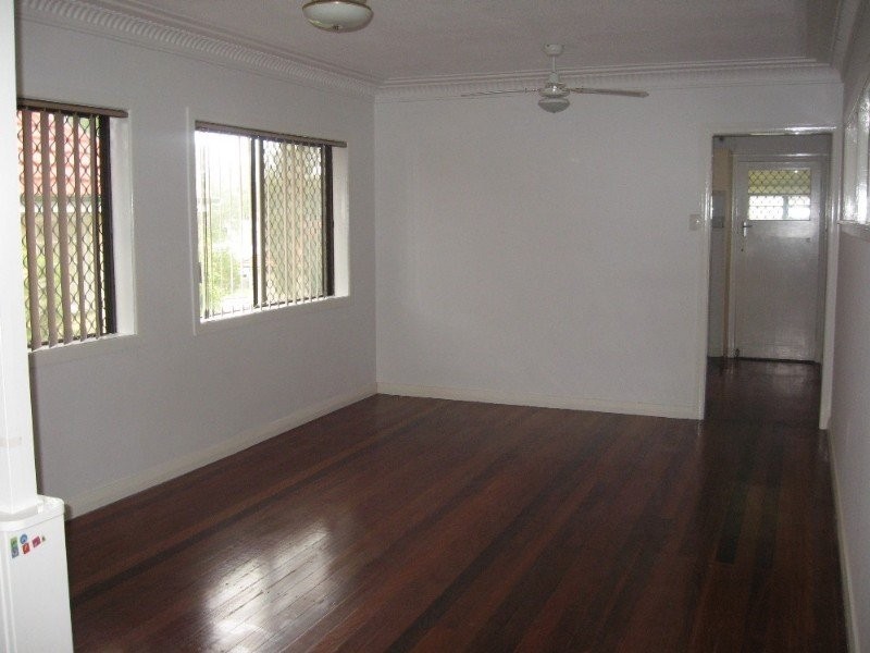 59 Twelfth Avenue, Kedron QLD 4031