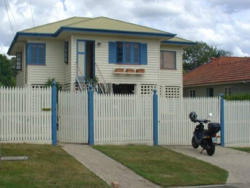 19 Thirteenth Avenue, Kedron QLD 4031