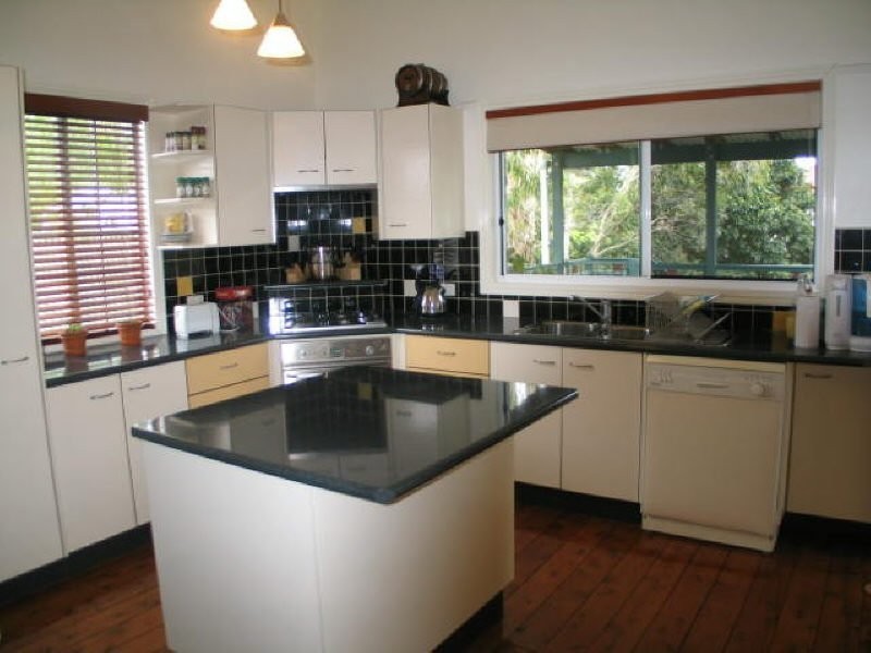 56 Tenth Avenue, Kedron QLD 4031