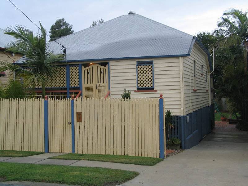 52 Grove Street, Albion QLD 4010