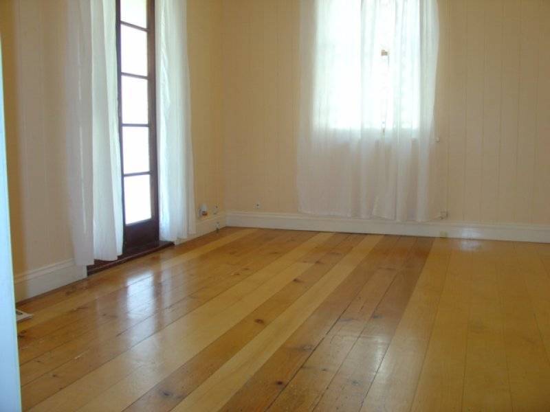 52 Grove Street, Albion QLD 4010