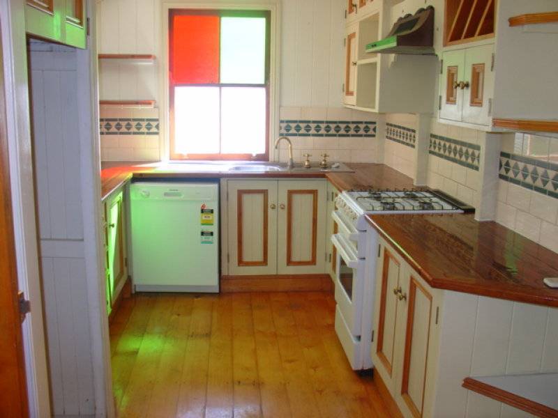 52 Grove Street, Albion QLD 4010