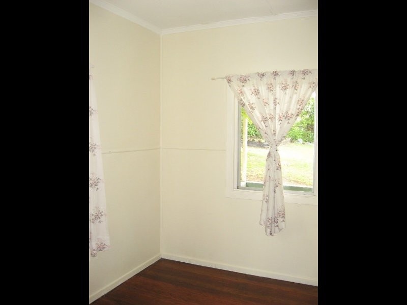 14 Mumbil Street, Stafford Heights QLD 4053